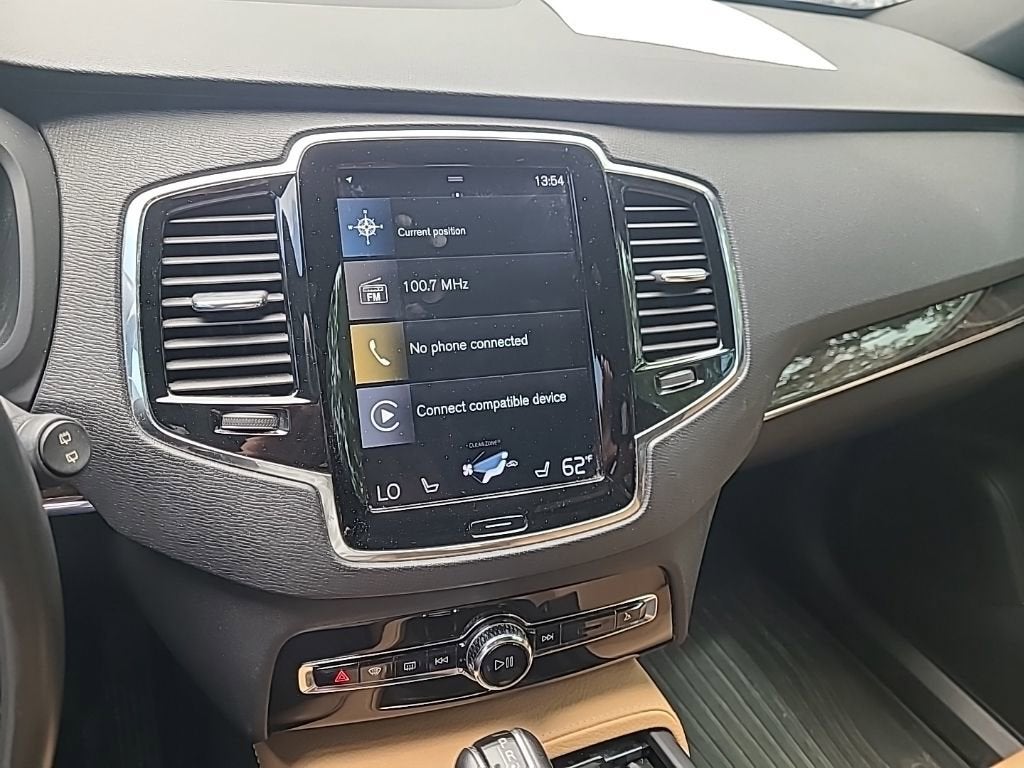 2018 Volvo XC90 Momentum