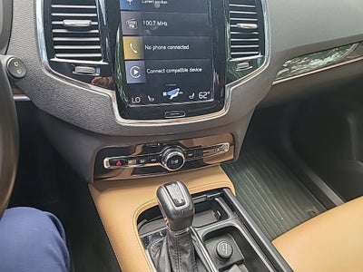 2018 Volvo XC90 Momentum