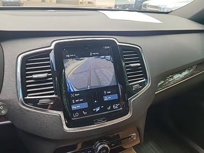 2018 Volvo XC90 Momentum